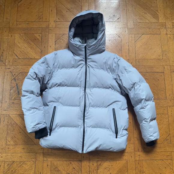 Aritzia Jackets & Blazers - Aritzia Superpuff Super Puff2O